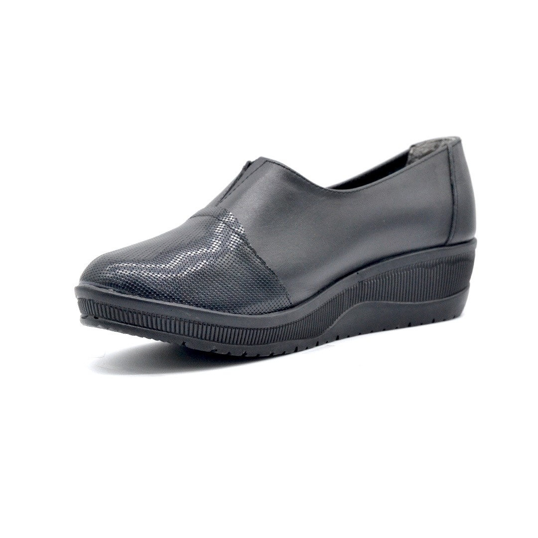 ShoeBox Orthopedic slide, 2 cm heel, genuine leather, model 56, black