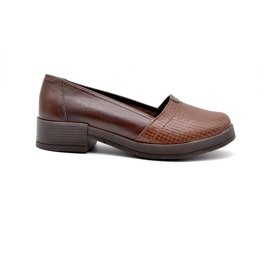 ShoeBox Orthopedic heeled shoe, 3 cm heel, genuine leather, model 01, honey